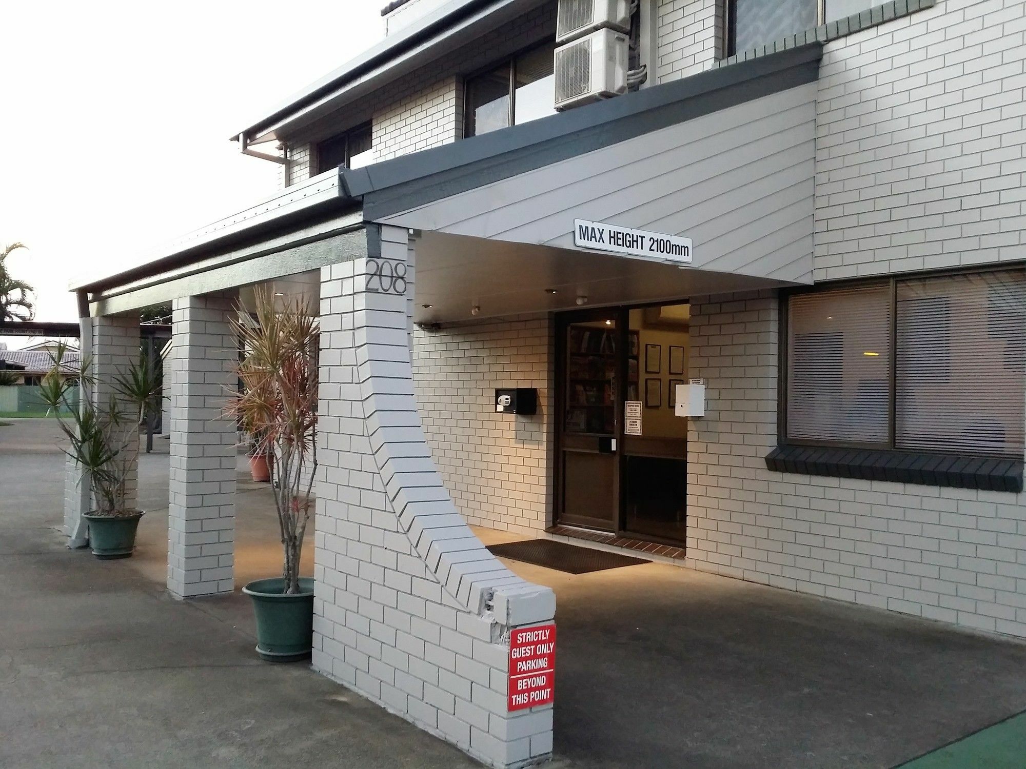 Mackay Motor Inn Extérieur photo